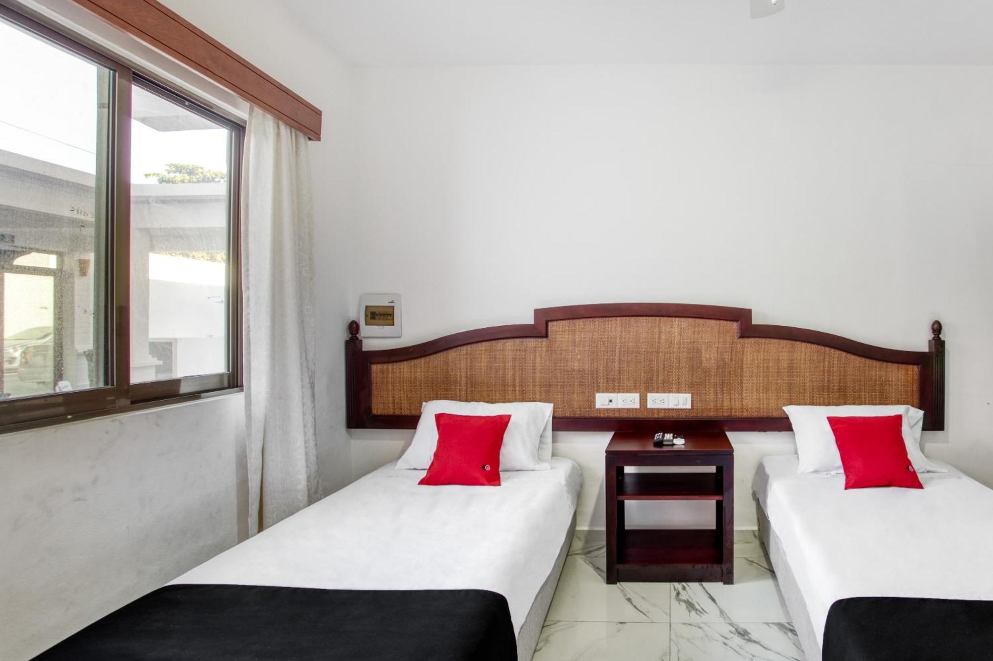 Capital O Hotel Yukon 普拉亚卡门 外观 照片