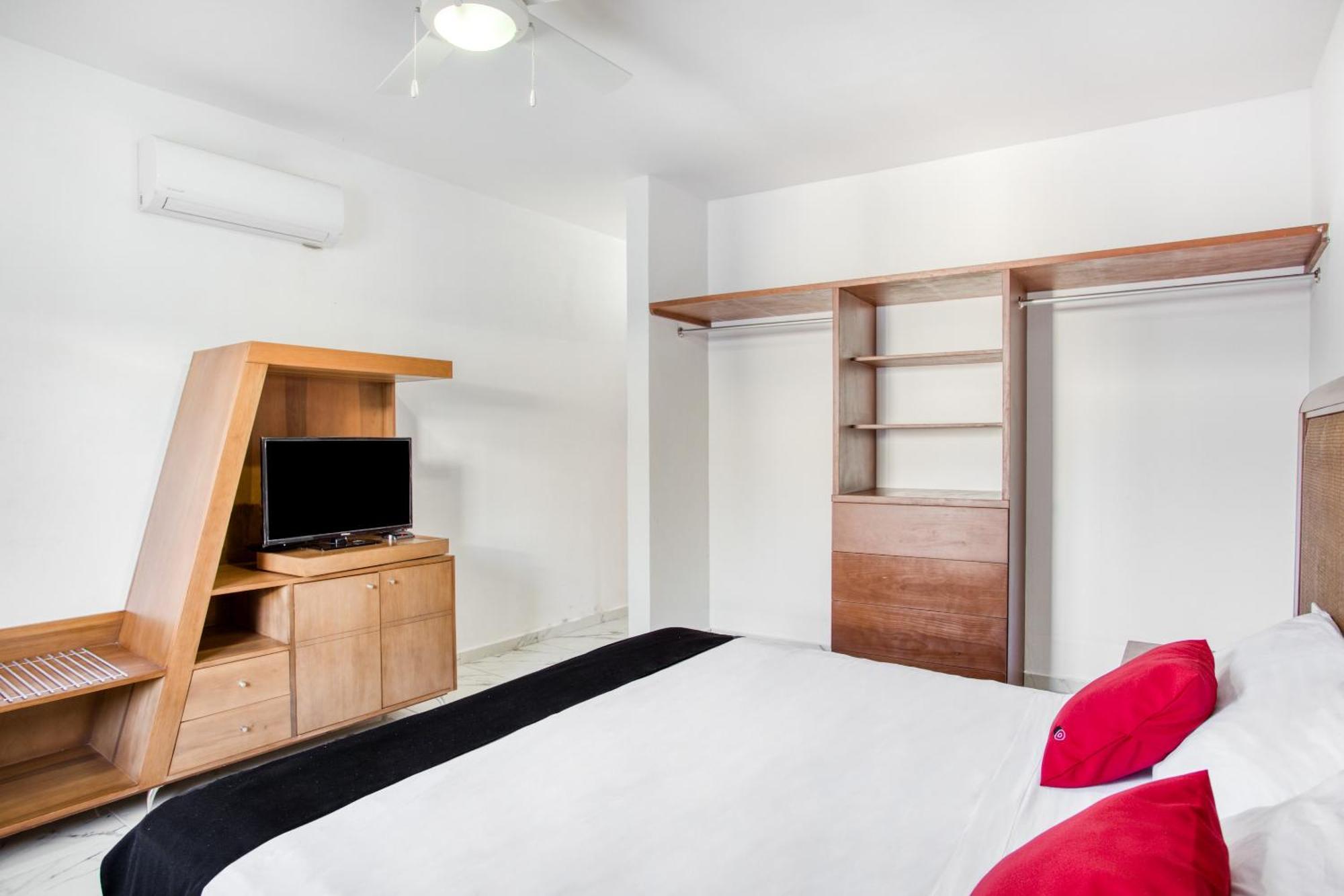Capital O Hotel Yukon 普拉亚卡门 外观 照片